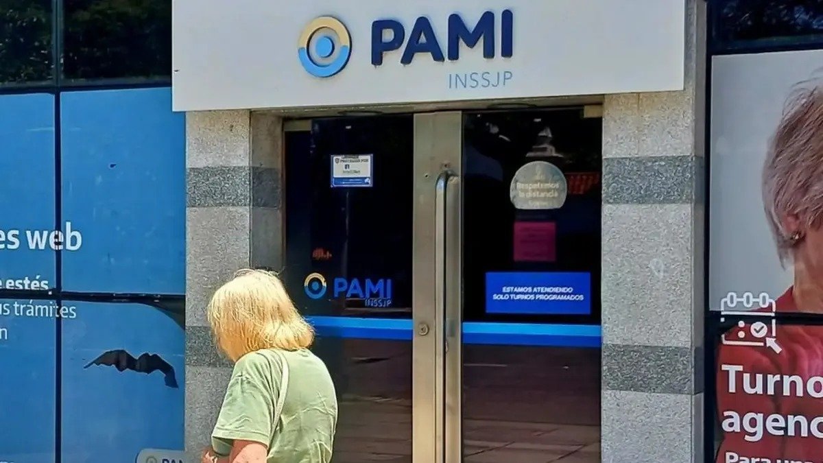 Crisis en el PAMI: clínicas suspenden turnos y cirugías